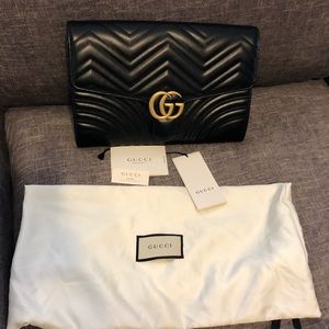 Gucci GG Marmont Large Clutch
